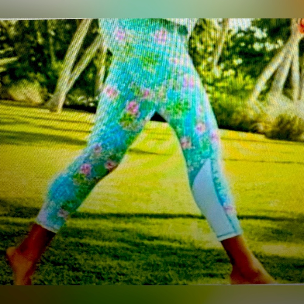 Lilly Pulitzer, Lilly ❤️Disney, NWT, Print weekender Leggings Ibiza blue size XS